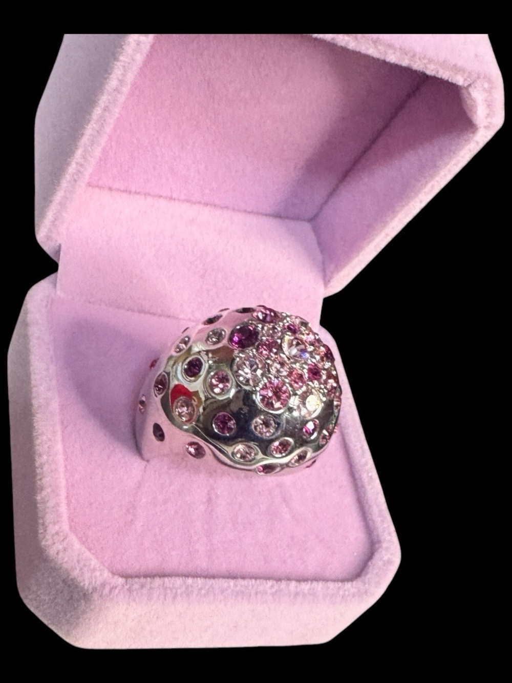 Featured Resurrection: Vintage Camille Lucie Swarovski Crystal Domed Ring 🖤
